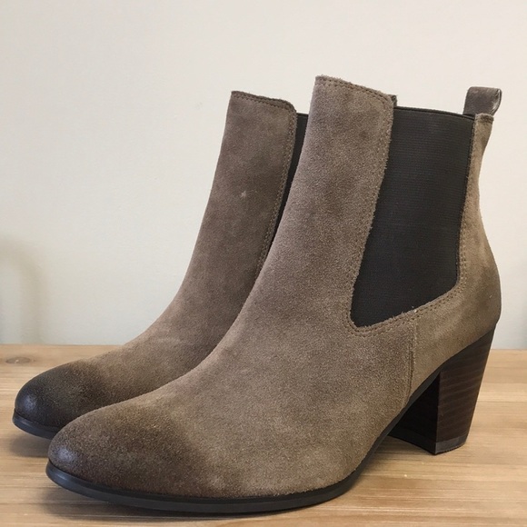 🎁 Fugitive by Francesco Rossi - Picture 1 of 5